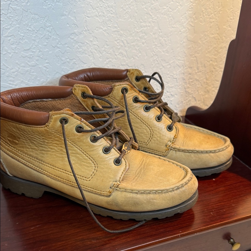 Timberland Women’s Tan Leather Boots